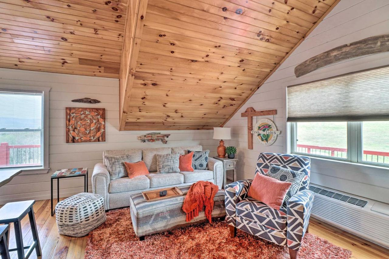 מאונטיין ויו Cheery Pet-Friendly Studio With Shared Fire Pit מראה חיצוני תמונה