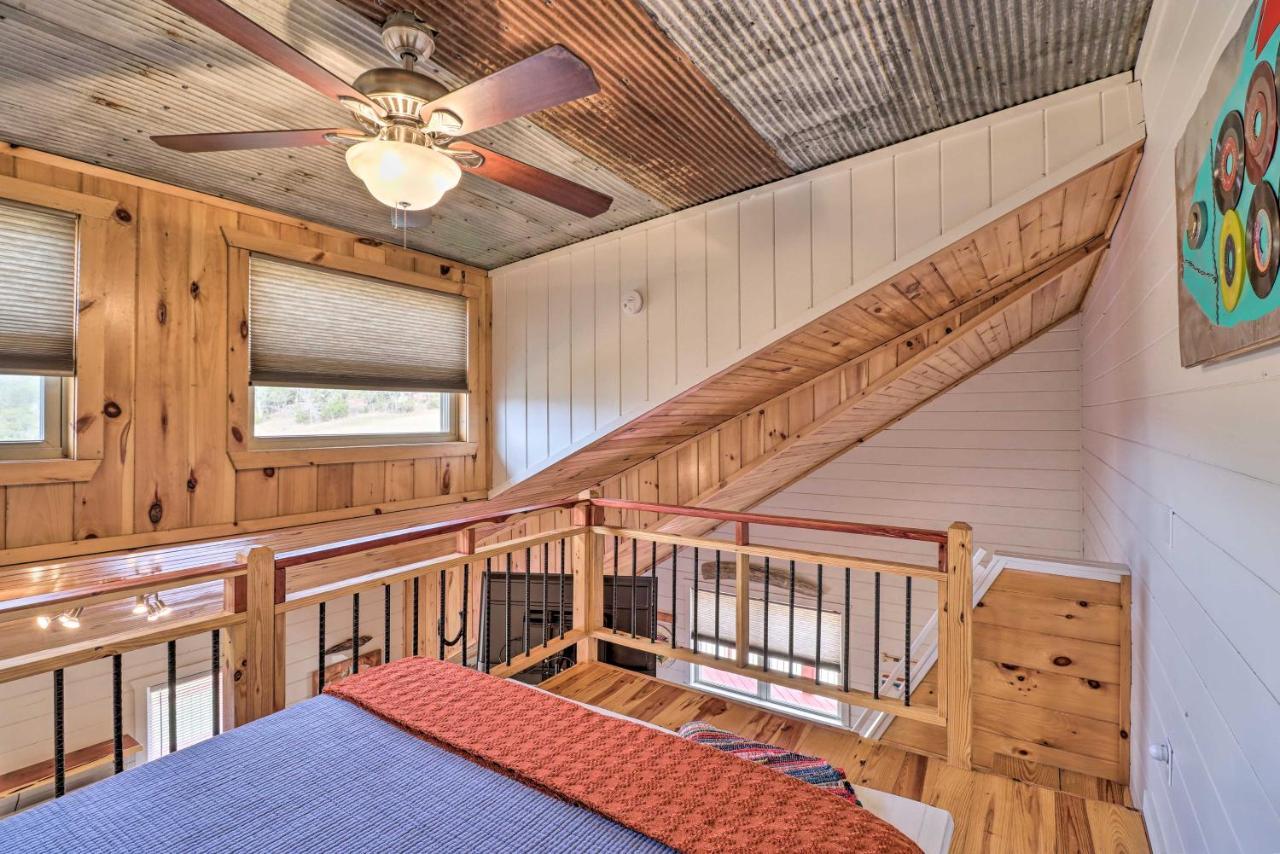 מאונטיין ויו Cheery Pet-Friendly Studio With Shared Fire Pit מראה חיצוני תמונה