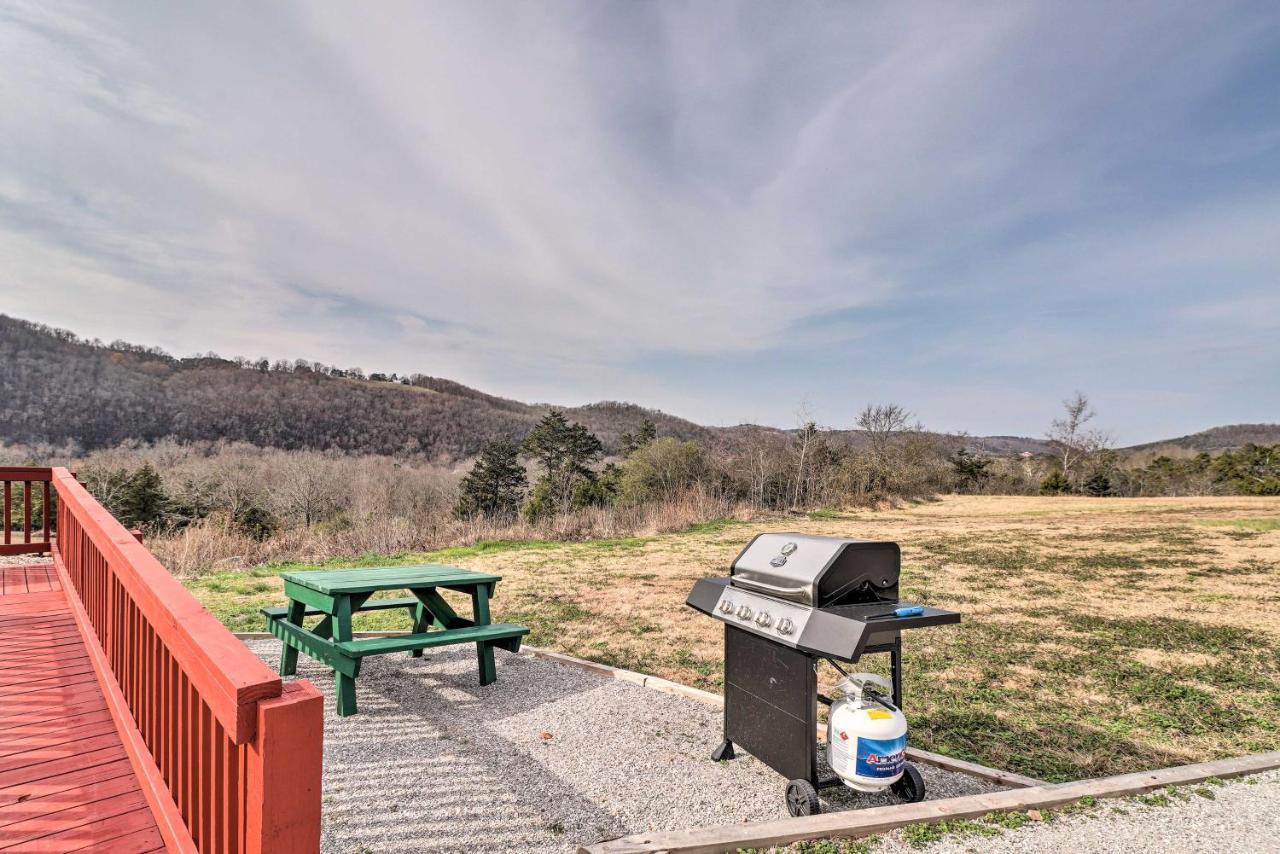 מאונטיין ויו Cheery Pet-Friendly Studio With Shared Fire Pit מראה חיצוני תמונה